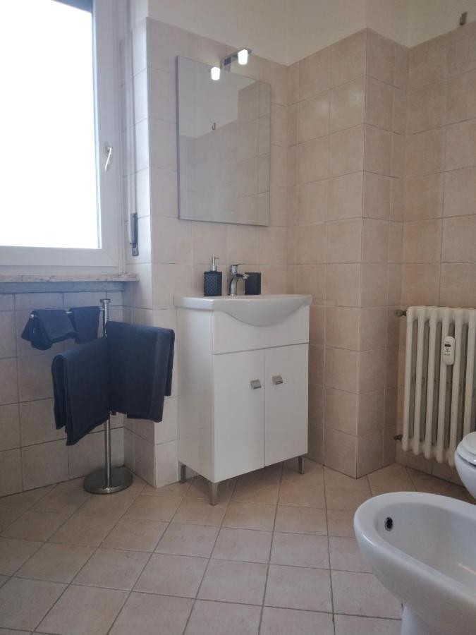 Spazioso Appartamento Parabiago Exteriér fotografie