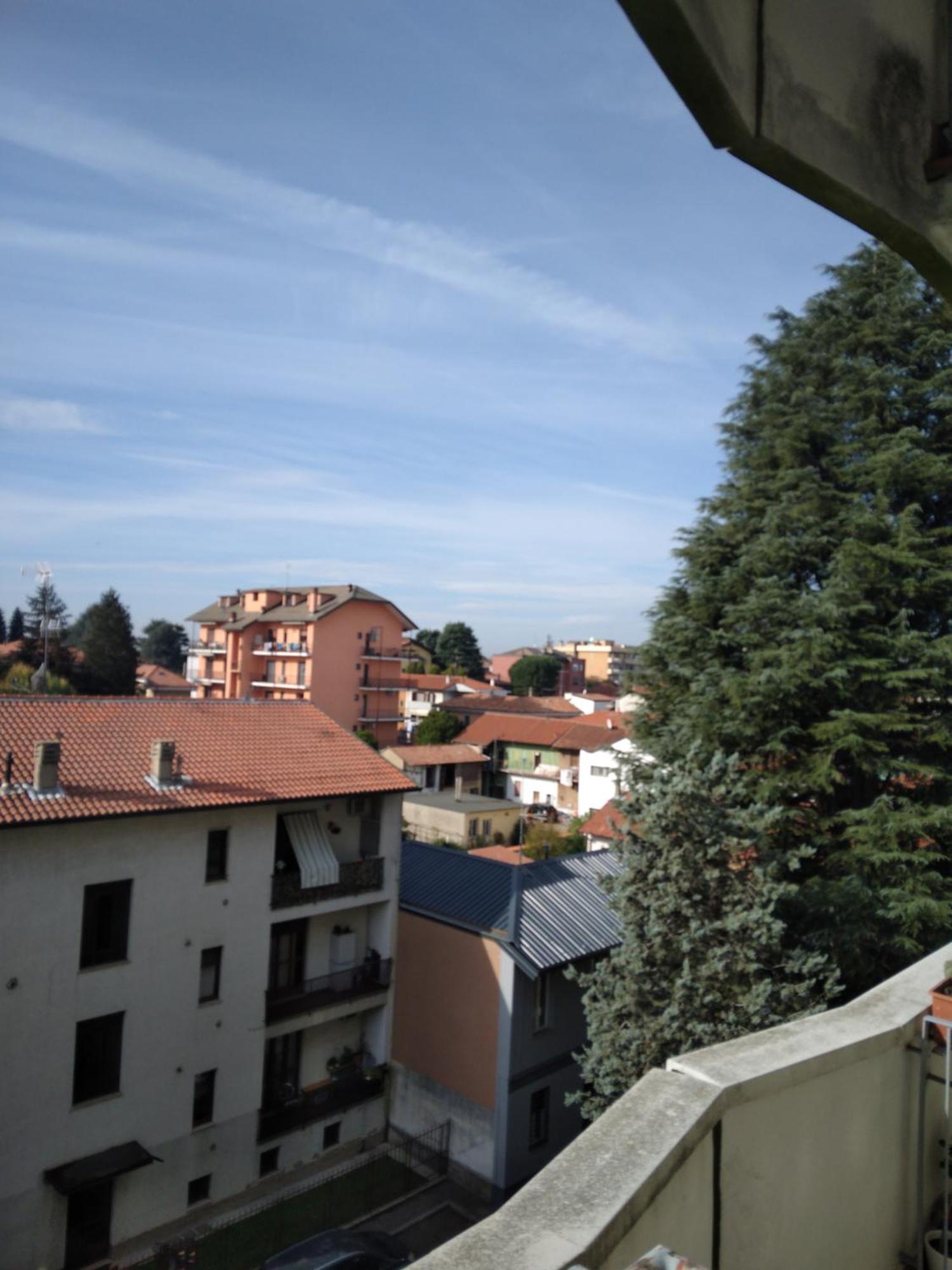 Spazioso Appartamento Parabiago Exteriér fotografie